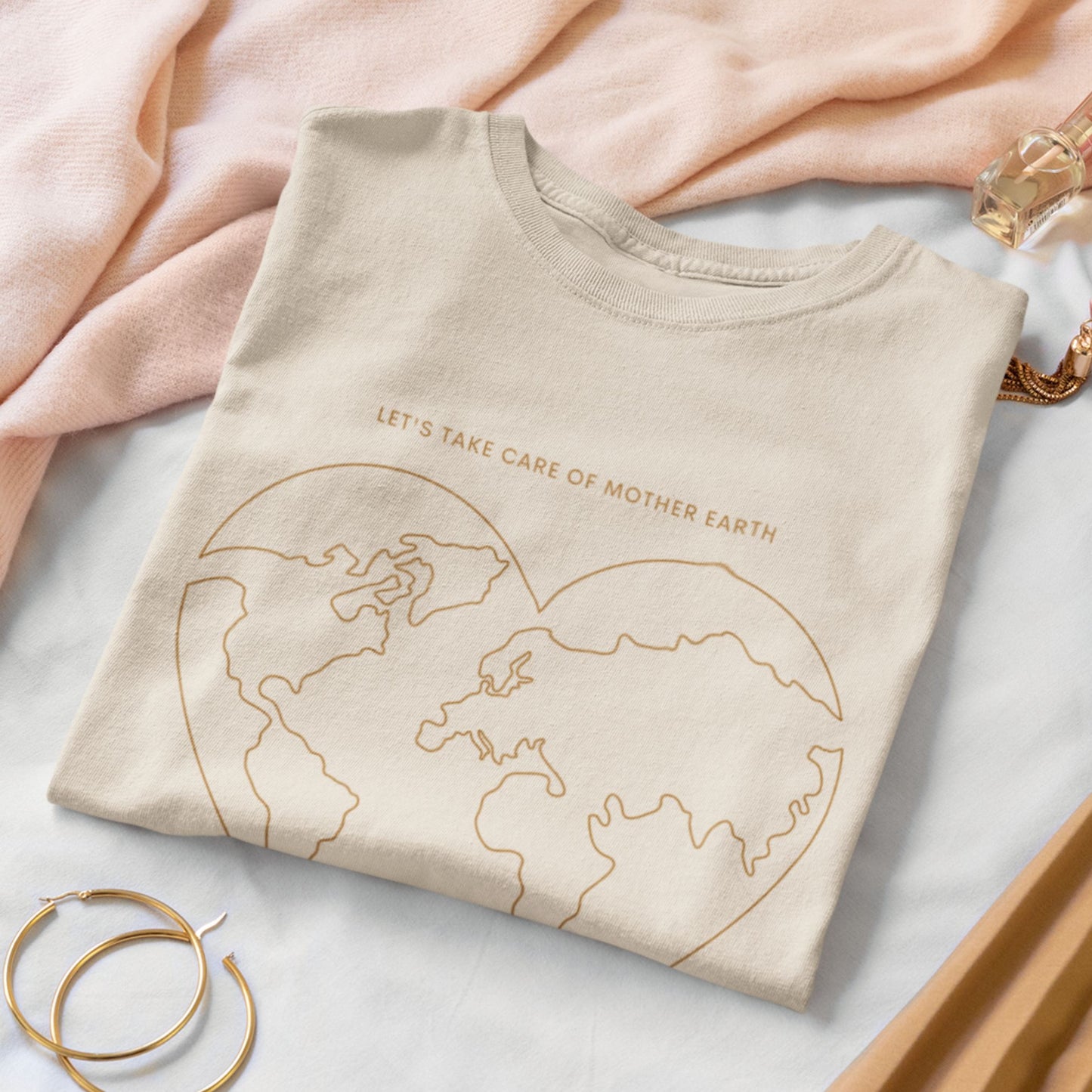 MOTHER EARTH Relaxed T-Shirt